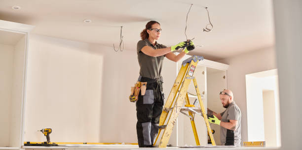 Best Emergency Electrical Repair  in Levittown, NY